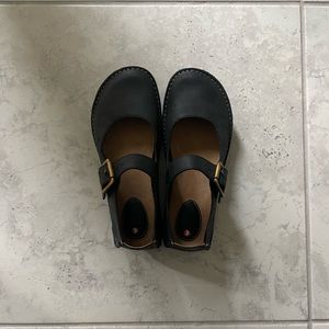 ❌Sold❌ Clarks Janey June mary jane shoes US 6